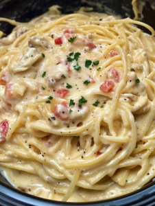 Creamy Crockpot Chicken Spaghetti