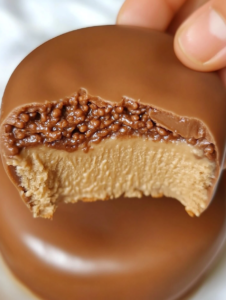 Low-Calorie Chocolate Mousse with Just 3 Ingredients