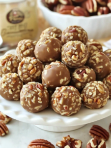 Pecan Pie Balls (No-Bake)