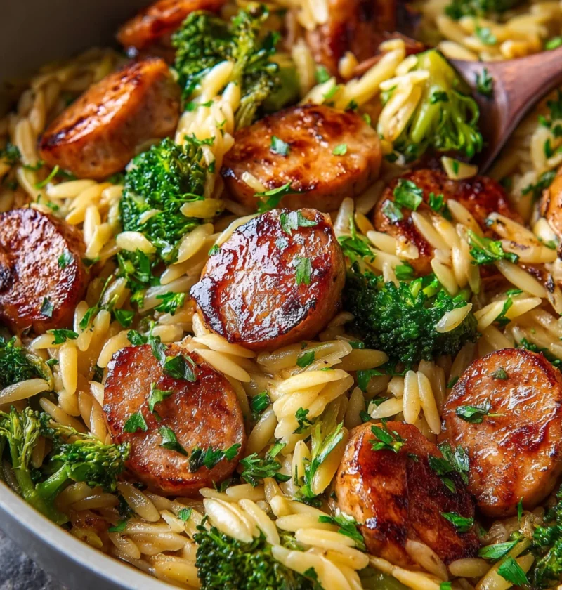 Quick Chicken Sausage Orzo Recipe Easy 30 Minute Chicken Sausage Orzo Healthy Chicken Sausage Orzo Dinner Best Chicken Sau...