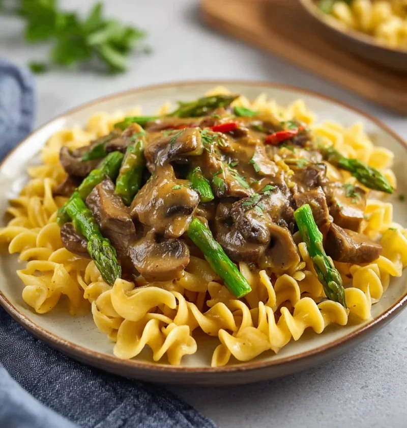 Creamy Vegetarian Mushroom Stroganoff