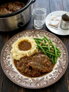 Crock Pot Cubed Steak & Gravy